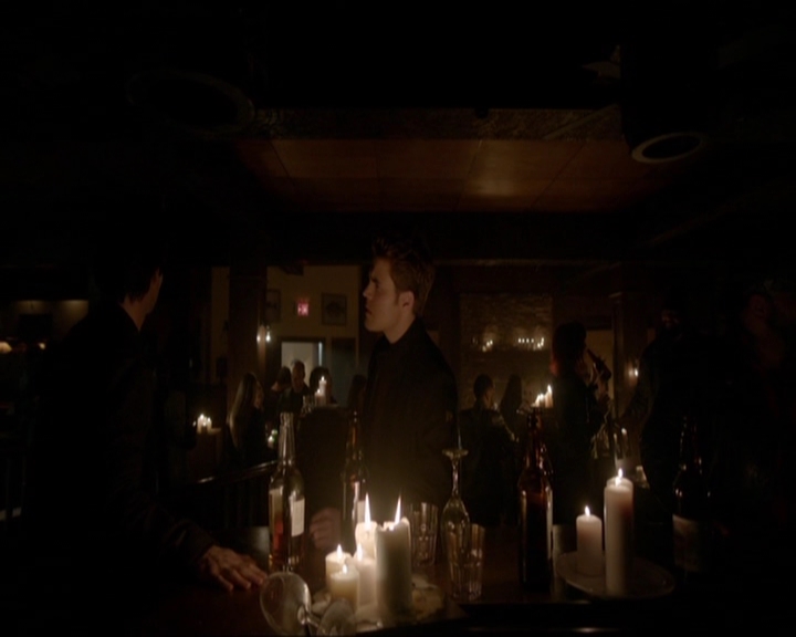 VampireDiariesWorld-dot-nl_7x11ThingsWeLostInTheFire0760.jpg