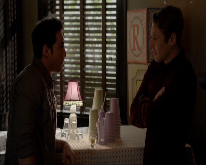 VampireDiariesWorld-dot-nl_7x11ThingsWeLostInTheFire0887.jpg