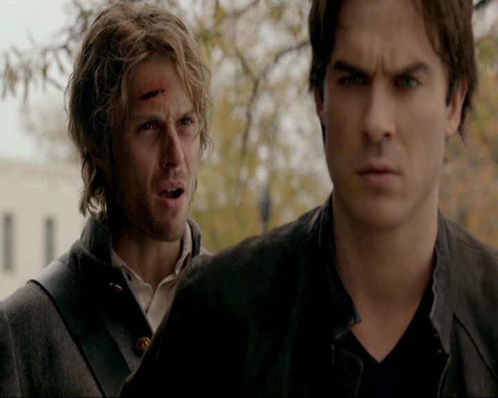 VampireDiariesWorld-dot-nl_7x11ThingsWeLostInTheFire0950.jpg