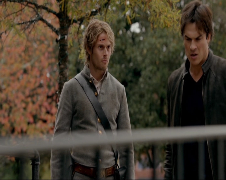 VampireDiariesWorld-dot-nl_7x11ThingsWeLostInTheFire0954.jpg