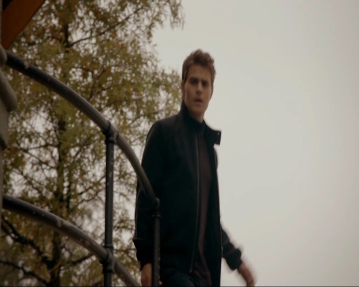 VampireDiariesWorld-dot-nl_7x11ThingsWeLostInTheFire0979.jpg