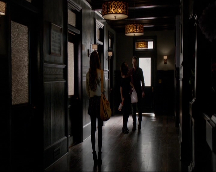 VampireDiariesWorld-dot-nl_7x11ThingsWeLostInTheFire1040.jpg