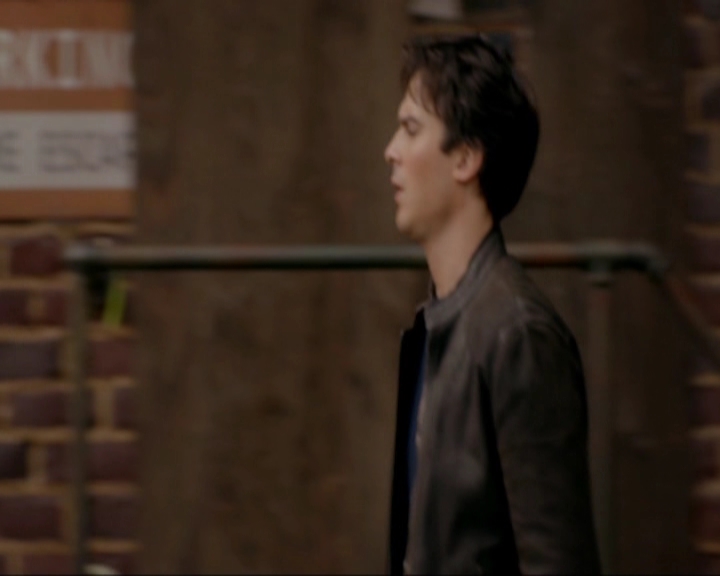 VampireDiariesWorld-dot-nl_7x11ThingsWeLostInTheFire1070.jpg