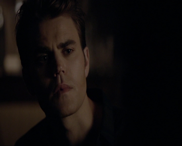 VampireDiariesWorld-dot-nl_7x11ThingsWeLostInTheFire1118.jpg