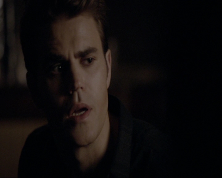 VampireDiariesWorld-dot-nl_7x11ThingsWeLostInTheFire1120.jpg