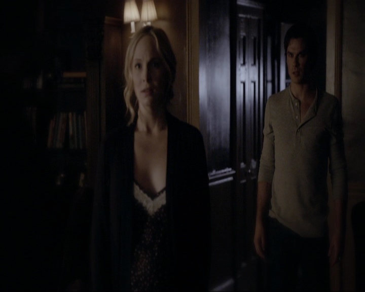 VampireDiariesWorld-dot-nl_7x11ThingsWeLostInTheFire1142.jpg