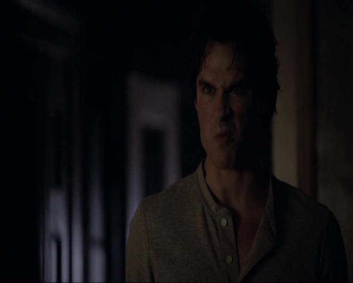 VampireDiariesWorld-dot-nl_7x11ThingsWeLostInTheFire1143.jpg