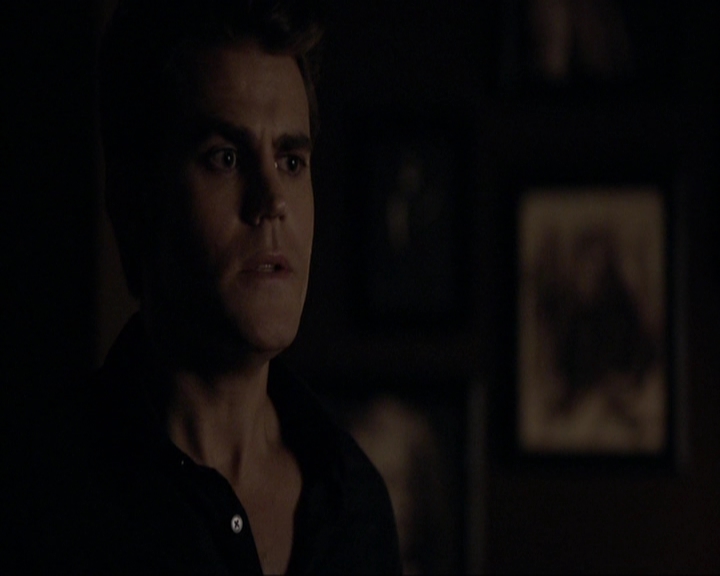 VampireDiariesWorld-dot-nl_7x11ThingsWeLostInTheFire1149.jpg