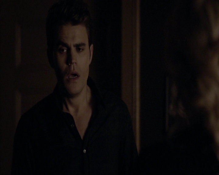 VampireDiariesWorld-dot-nl_7x11ThingsWeLostInTheFire1154.jpg