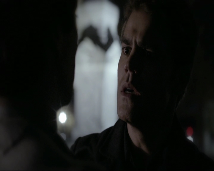 VampireDiariesWorld-dot-nl_7x11ThingsWeLostInTheFire1186.jpg