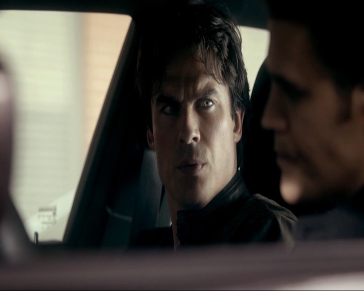 VampireDiariesWorld-dot-nl_7x11ThingsWeLostInTheFire1218.jpg