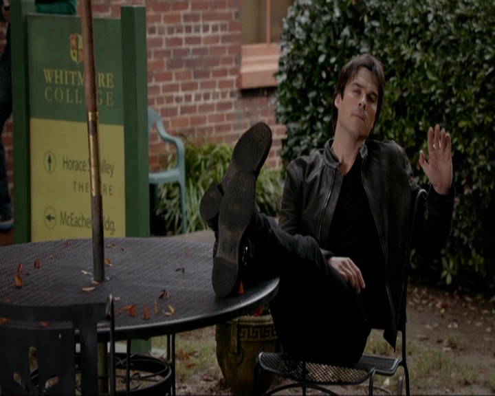 VampireDiariesWorld-dot-nl_7x11ThingsWeLostInTheFire1375.jpg