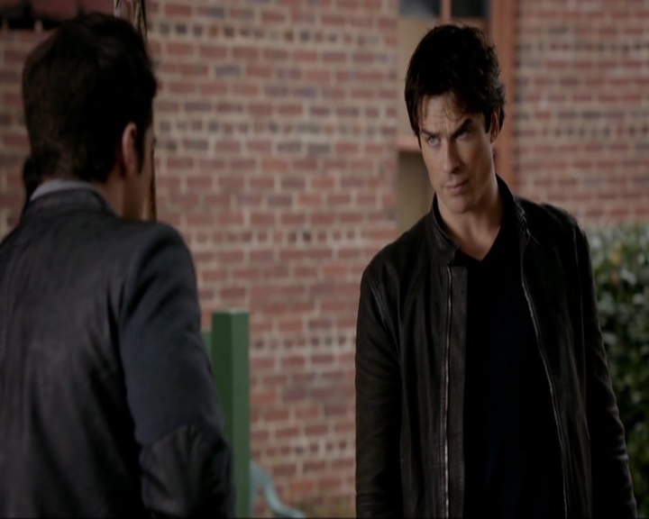 VampireDiariesWorld-dot-nl_7x11ThingsWeLostInTheFire1383.jpg