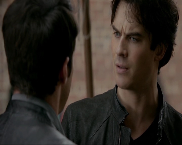 VampireDiariesWorld-dot-nl_7x11ThingsWeLostInTheFire1396.jpg