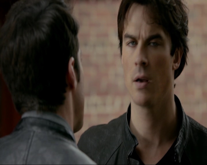 VampireDiariesWorld-dot-nl_7x11ThingsWeLostInTheFire1401.jpg