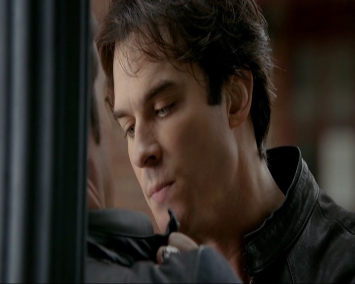 VampireDiariesWorld-dot-nl_7x11ThingsWeLostInTheFire1423.jpg