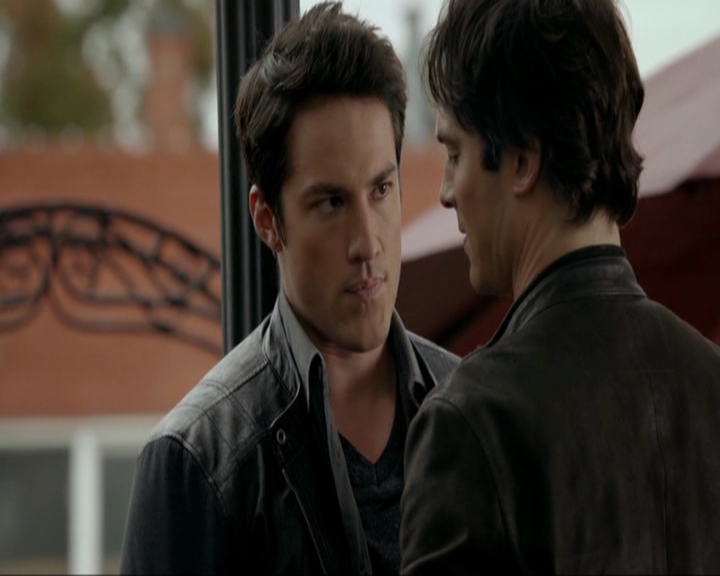 VampireDiariesWorld-dot-nl_7x11ThingsWeLostInTheFire1430.jpg