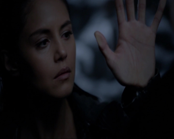 VampireDiariesWorld-dot-nl_7x13ThisWomansWork0170.jpg