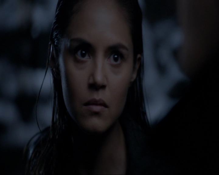 VampireDiariesWorld-dot-nl_7x13ThisWomansWork0187.jpg