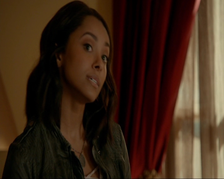 VampireDiariesWorld-dot-nl_7x13ThisWomansWork0274.jpg