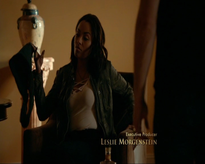 VampireDiariesWorld-dot-nl_7x13ThisWomansWork0310.jpg