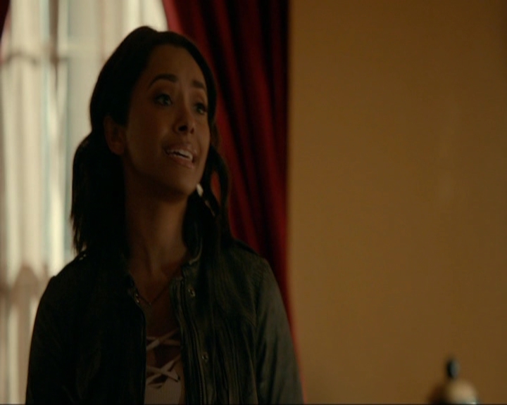 VampireDiariesWorld-dot-nl_7x13ThisWomansWork0463.jpg