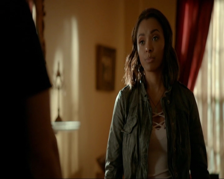 VampireDiariesWorld-dot-nl_7x13ThisWomansWork0474.jpg