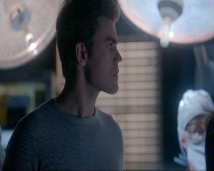 VampireDiariesWorld-dot-nl_7x13ThisWomansWork0609.jpg