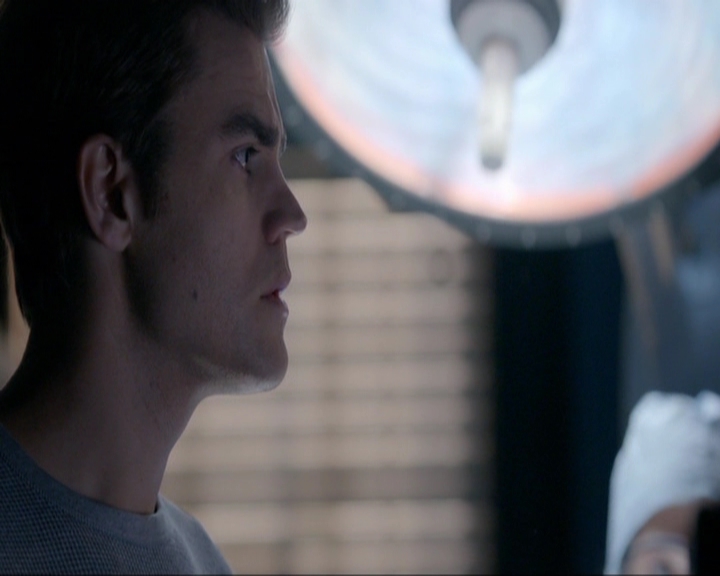 VampireDiariesWorld-dot-nl_7x13ThisWomansWork0621.jpg