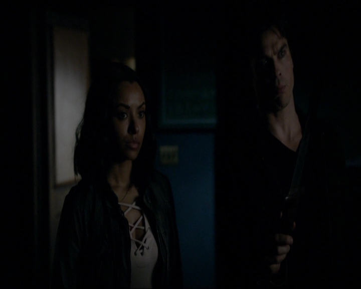 VampireDiariesWorld-dot-nl_7x13ThisWomansWork0910.jpg