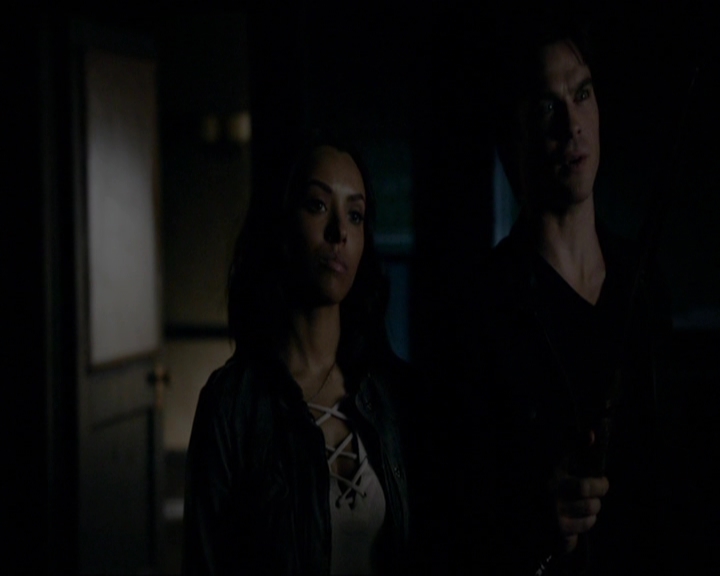 VampireDiariesWorld-dot-nl_7x13ThisWomansWork0911.jpg