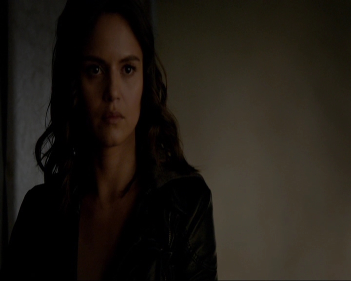 VampireDiariesWorld-dot-nl_7x13ThisWomansWork0921.jpg