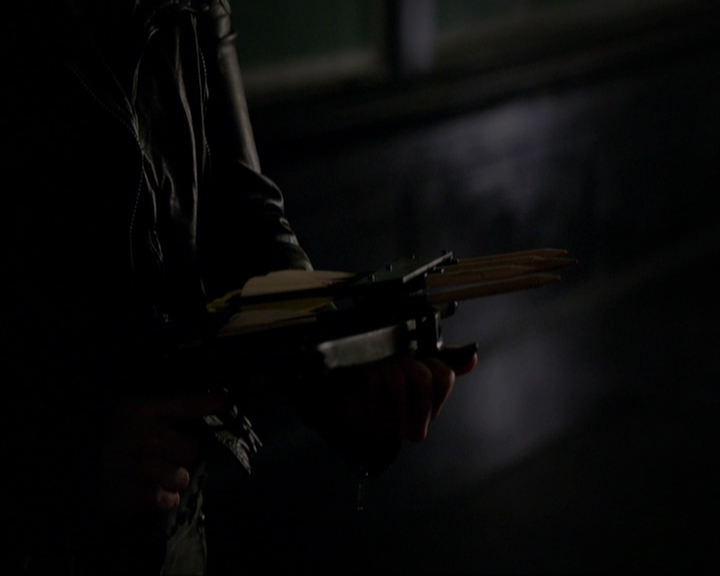 VampireDiariesWorld-dot-nl_7x13ThisWomansWork0926.jpg