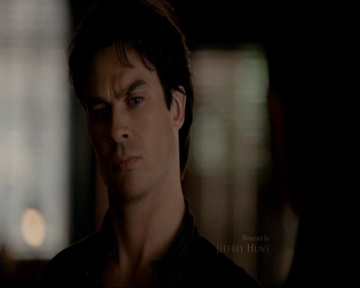 VampireDiariesWorld-dot-nl_7x14MoonlightOnTheBayou0261.jpg