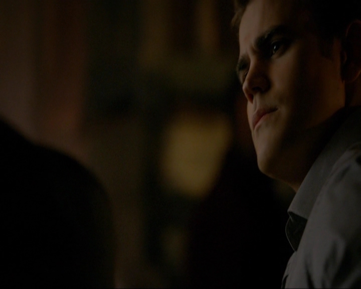 VampireDiariesWorld-dot-nl_7x14MoonlightOnTheBayou0435.jpg