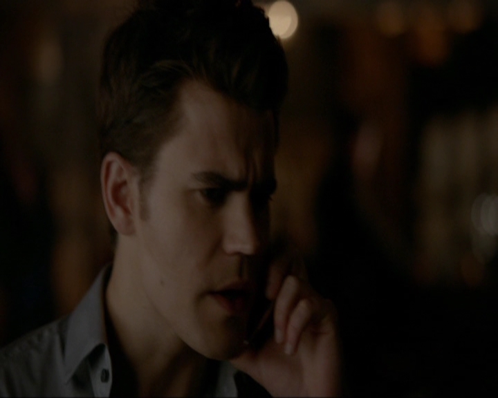 VampireDiariesWorld-dot-nl_7x14MoonlightOnTheBayou1265.jpg