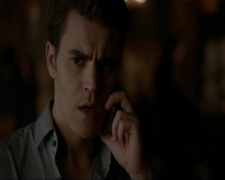 VampireDiariesWorld-dot-nl_7x14MoonlightOnTheBayou1268.jpg