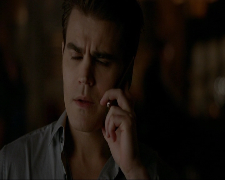 VampireDiariesWorld-dot-nl_7x14MoonlightOnTheBayou1269.jpg