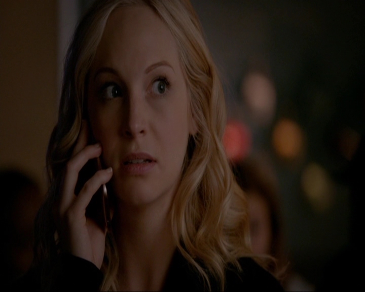 VampireDiariesWorld-dot-nl_7x14MoonlightOnTheBayou1447.jpg