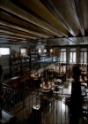 VampireDiariesWorld-dot-nl_7x14MoonlightOnTheBayou0802.jpg