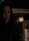 VampireDiariesWorld-dot-nl_7x14MoonlightOnTheBayou1217.jpg