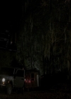 VampireDiariesWorld-dot-nl_7x14MoonlightOnTheBayou1717.jpg