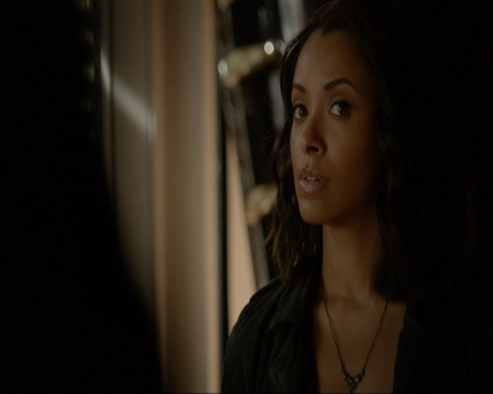 VampireDiariesWorld-dot-nl_7x15IWouldForYou0703.jpg