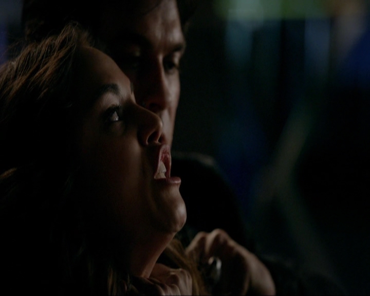 VampireDiariesWorld-dot-nl_7x16DaysOfFuturePast0102.jpg