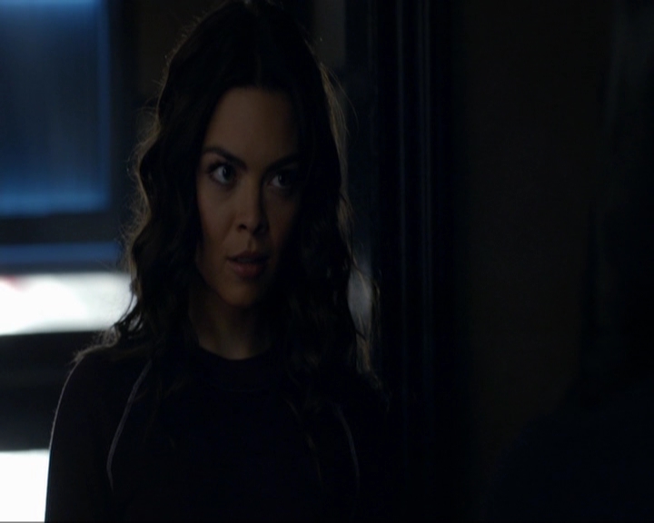 VampireDiariesWorld-dot-nl_7x16DaysOfFuturePast0302.jpg