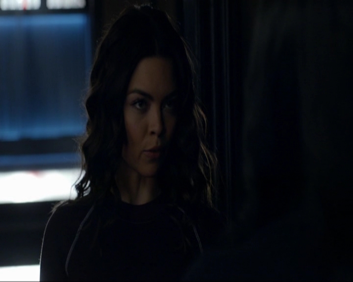 VampireDiariesWorld-dot-nl_7x16DaysOfFuturePast0304.jpg