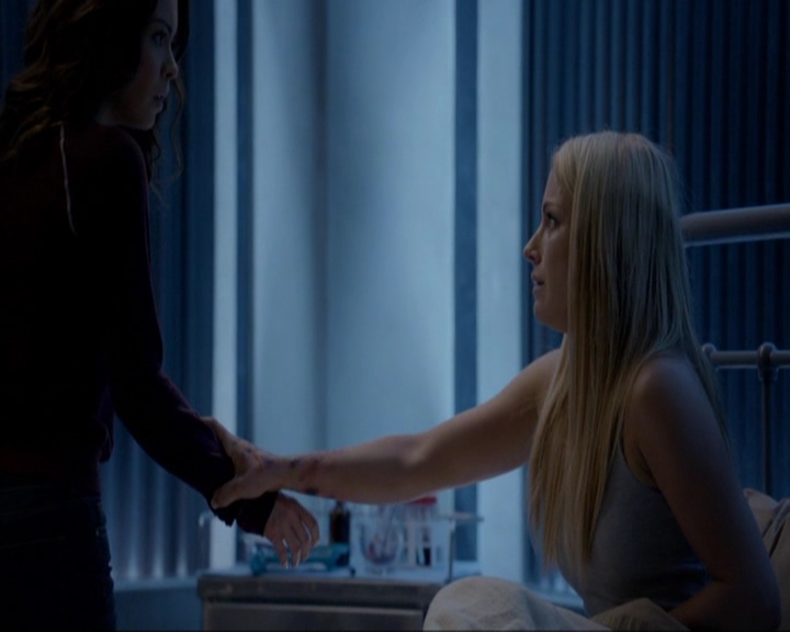 VampireDiariesWorld-dot-nl_7x16DaysOfFuturePast0352.jpg