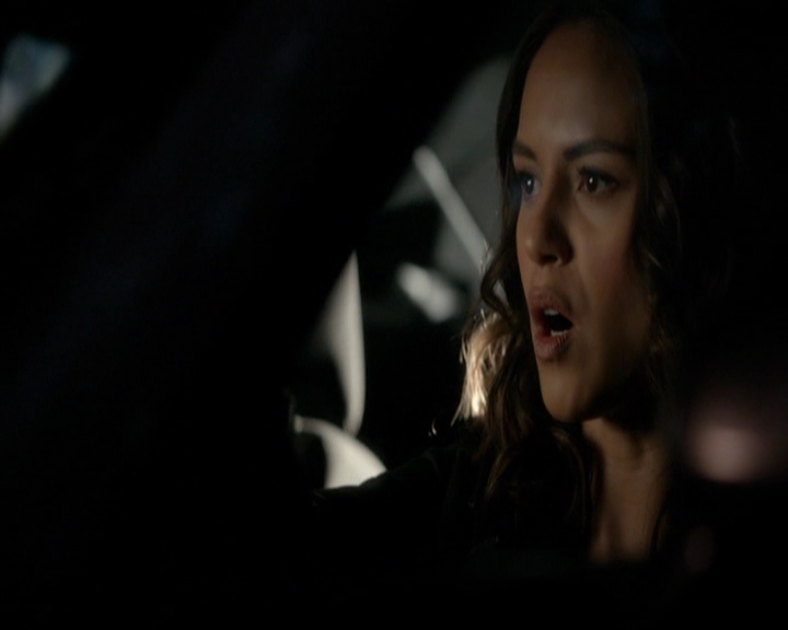 VampireDiariesWorld-dot-nl_7x16DaysOfFuturePast0723.jpg