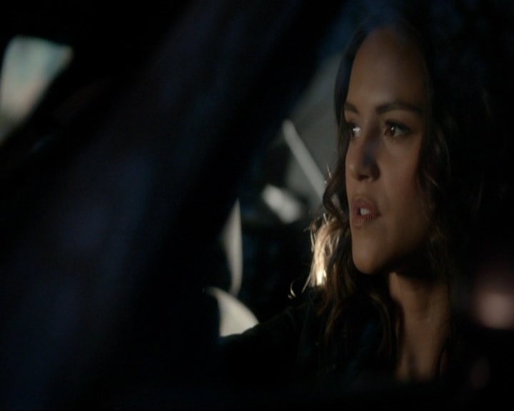 VampireDiariesWorld-dot-nl_7x16DaysOfFuturePast0728.jpg