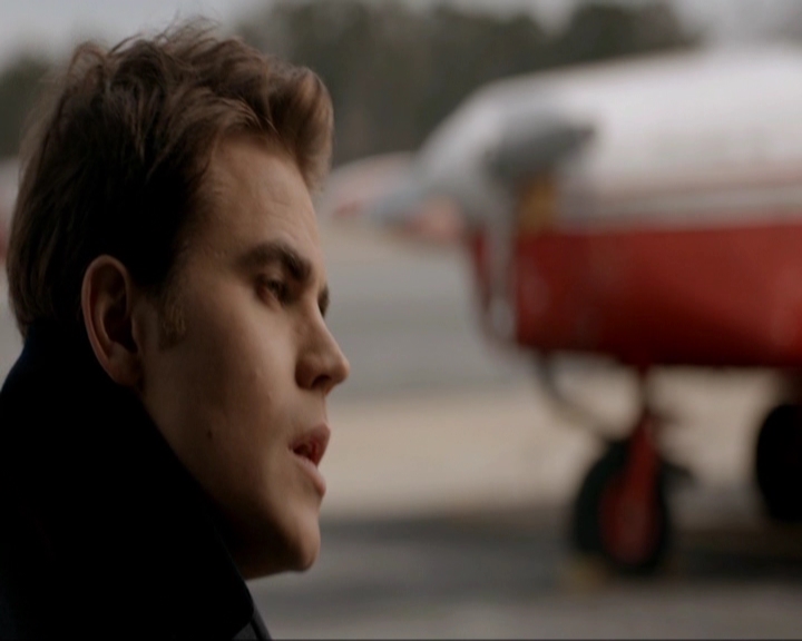 VampireDiariesWorld-dot-nl_7x16DaysOfFuturePast1819.jpg